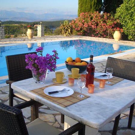 Villa Bacchus Kassiopi Corfu ภายนอก รูปภาพ