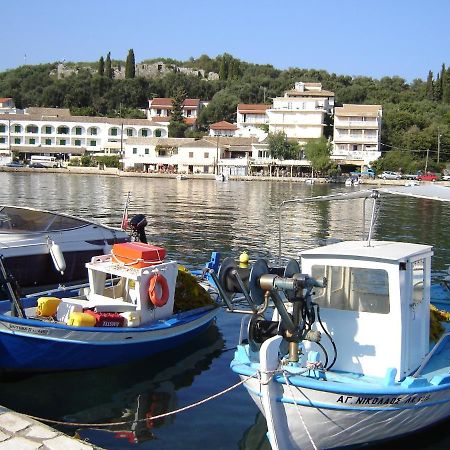 Villa Bacchus Kassiopi Corfu ภายนอก รูปภาพ