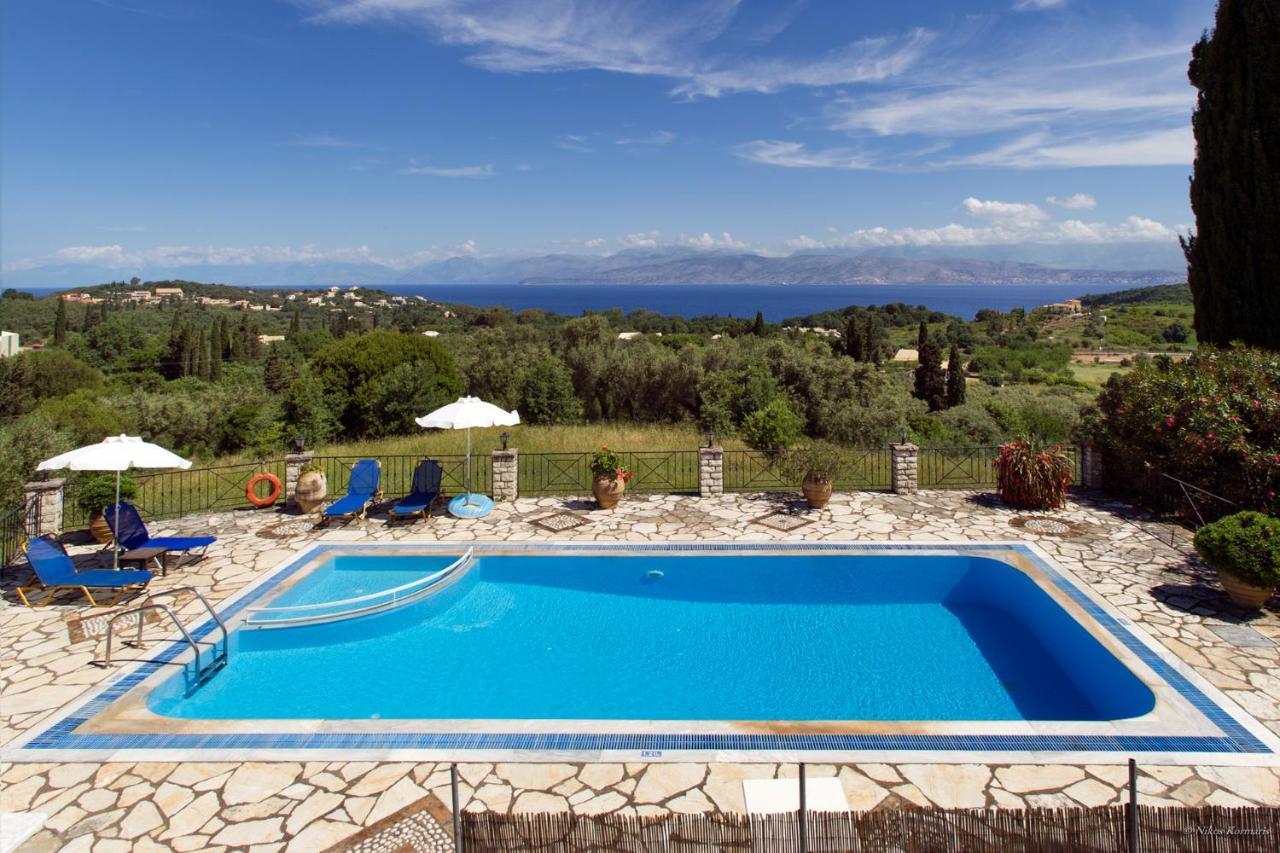 Villa Bacchus Kassiopi Corfu ภายนอก รูปภาพ