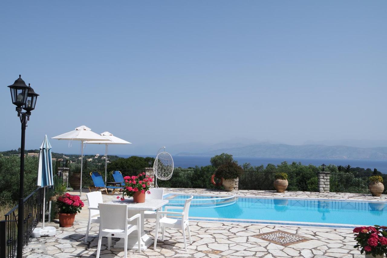 Villa Bacchus Kassiopi Corfu ภายนอก รูปภาพ