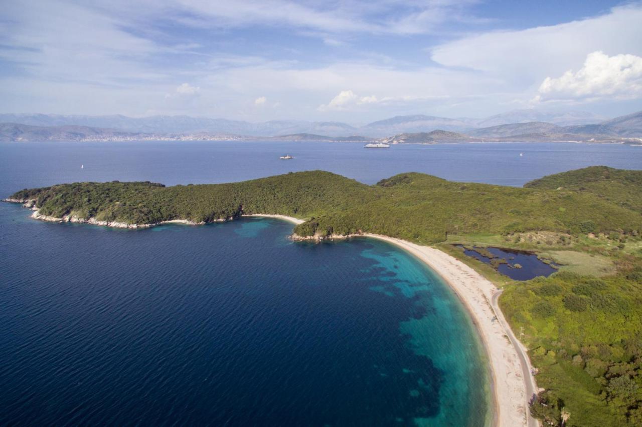 Villa Bacchus Kassiopi Corfu ภายนอก รูปภาพ