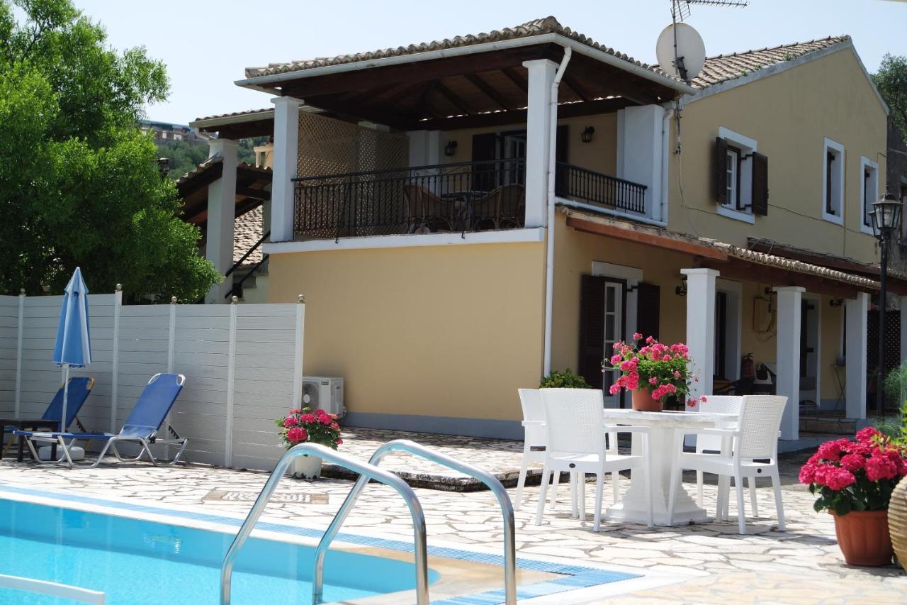 Villa Bacchus Kassiopi Corfu ภายนอก รูปภาพ
