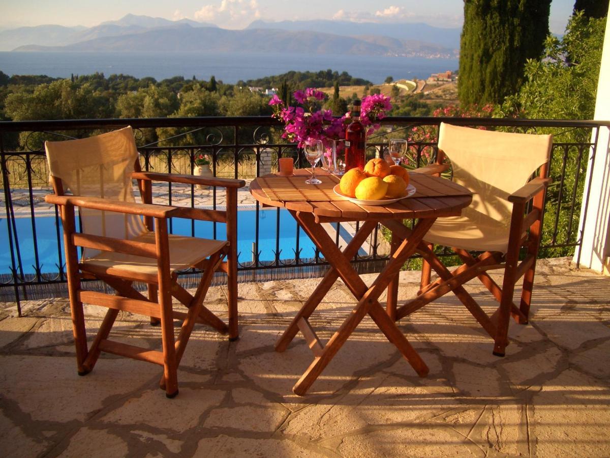 Villa Bacchus Kassiopi Corfu ภายนอก รูปภาพ