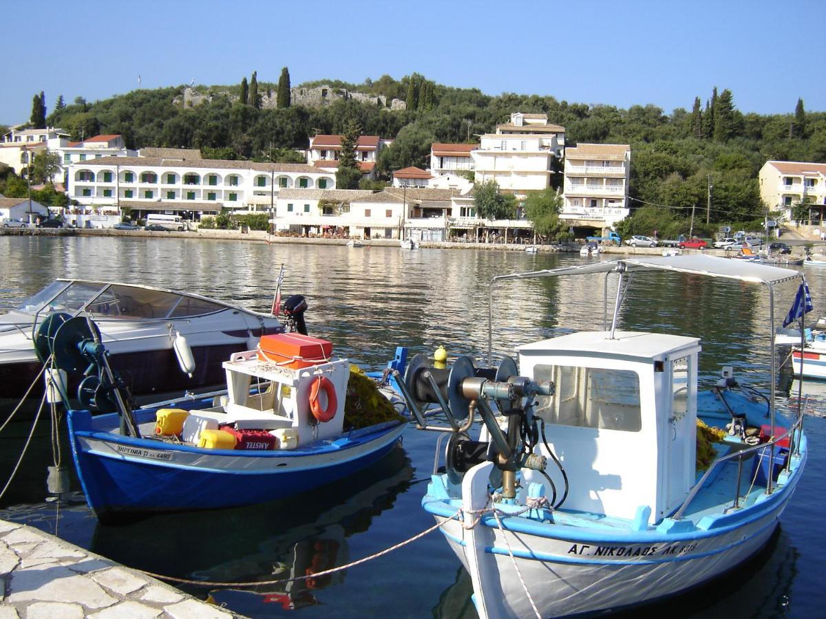 Villa Bacchus Kassiopi Corfu ภายนอก รูปภาพ